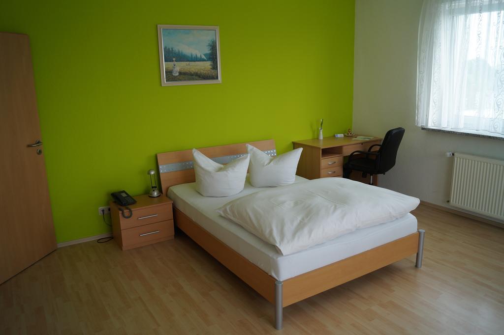 Hotel Reuterhof Darmstadt Szoba fotó